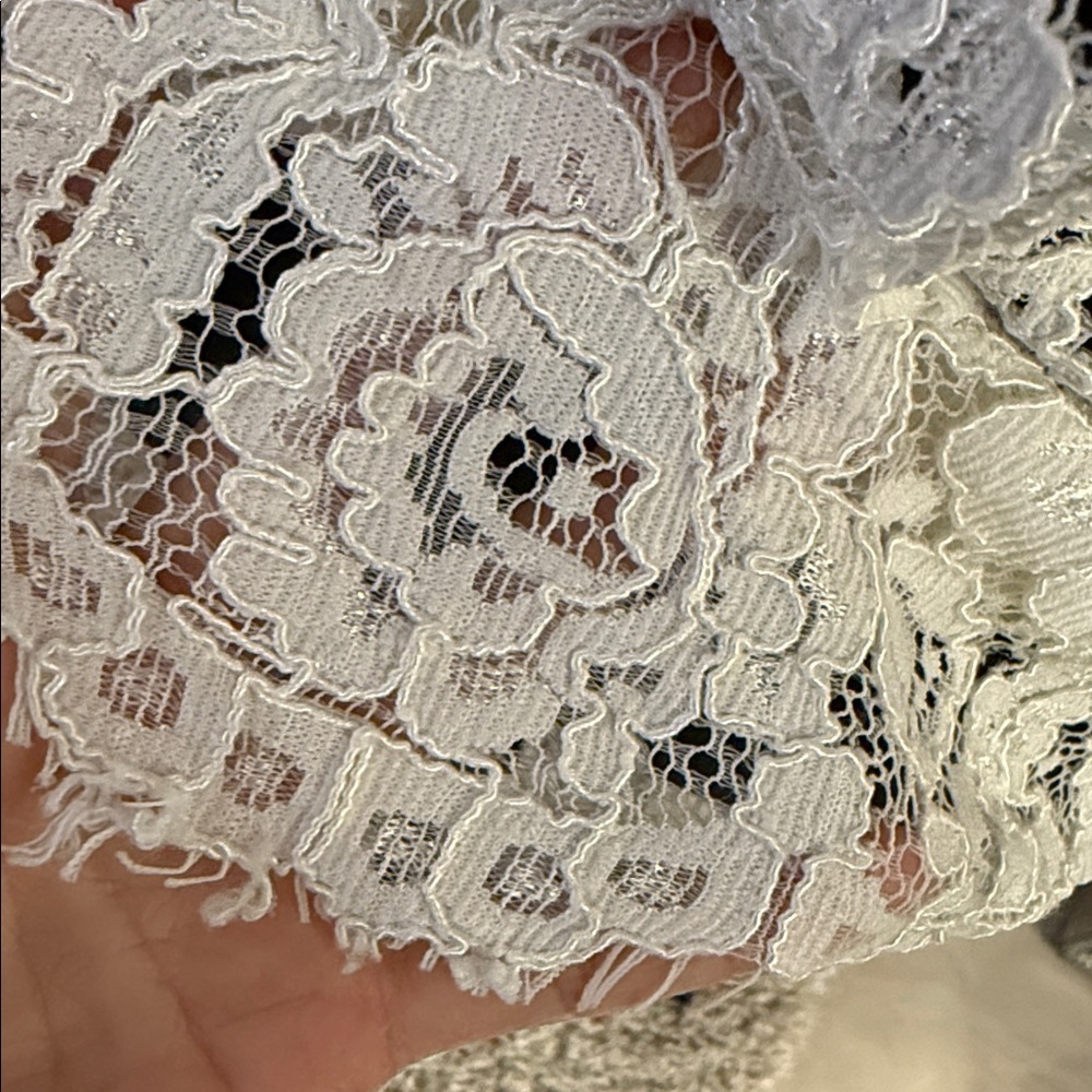 Ted Baker White Short Sleeve lace back Tee size 2 - Picture 4 of 4
